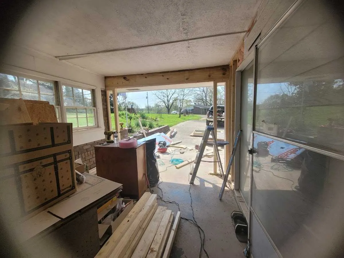 Air movers and dehumidifier for Water Mitigation Services in Battlement Mesa